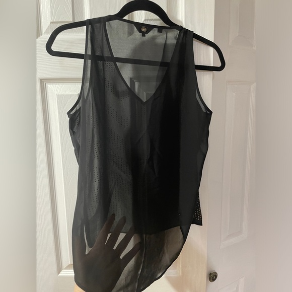 GUESS Mesh Top Size S - Picture 2 of 7